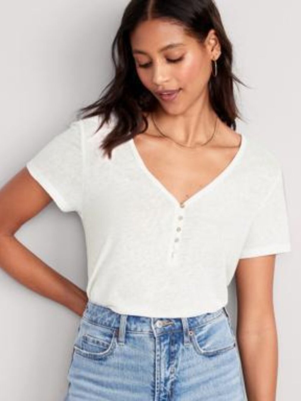 Old Navy Linen-Blend V-Neck Henley T-Shirt White